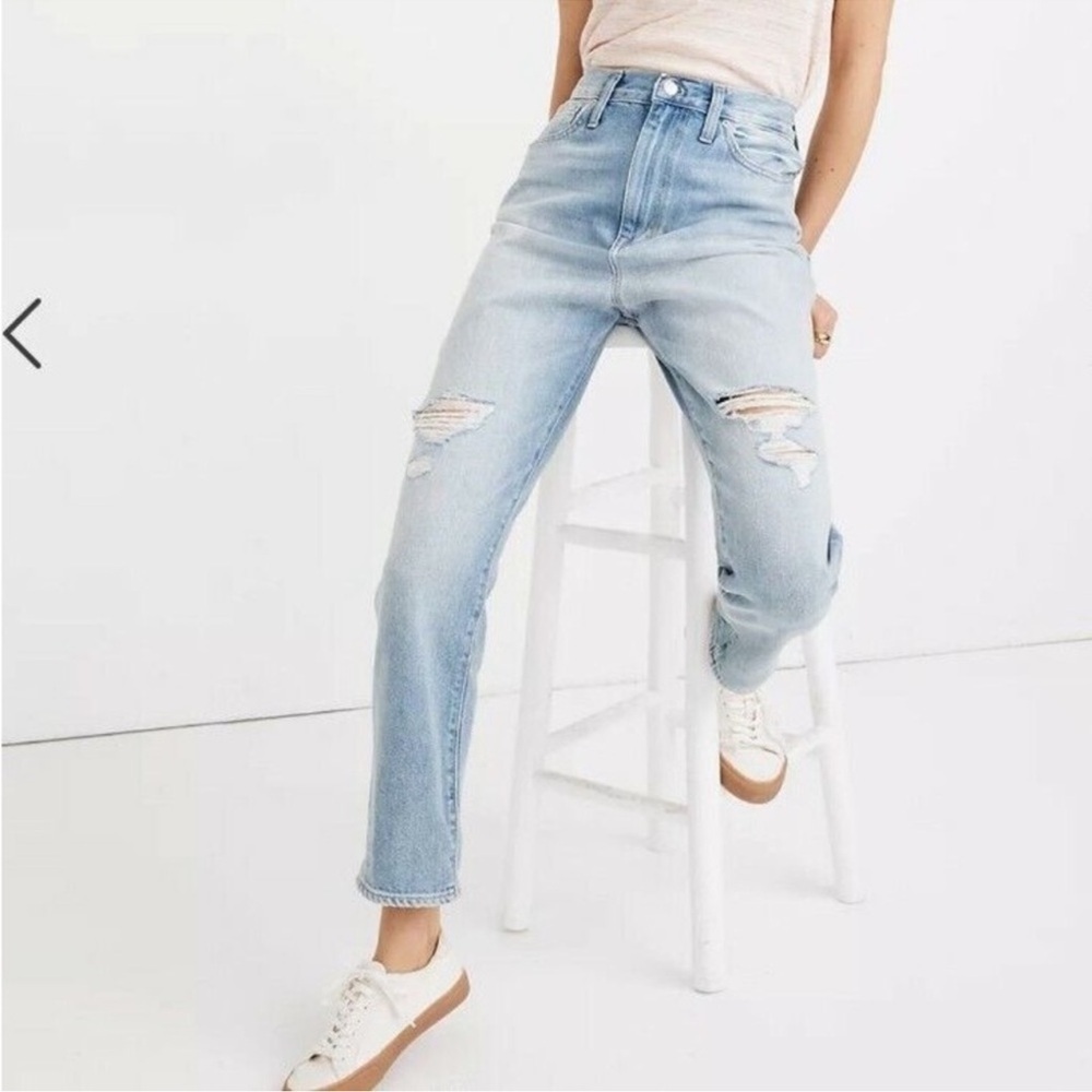 Madewell, the mom, Gene Classic Blue Distressed Women Jeans